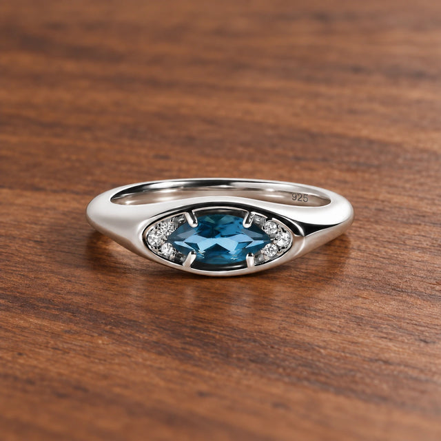 Clear Horizon blue topaz eye ring, silver main