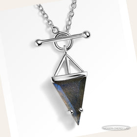 Heroine Labradorite T-Lock Necklace — Confidence detail view