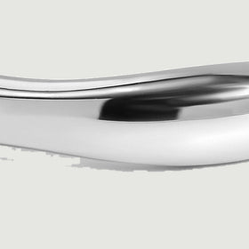 A close view of the silver band reveals its flowing front edge and bright metallic reflections.