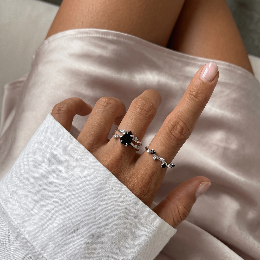 Night Current Obsidian & Onyx Ring Set of 2 — Strength — Modern Energy Lab product view