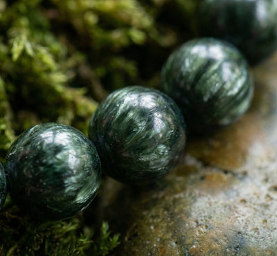 Verdant Renewal: The Natural Seraphinite Healing Bracelet - ModernEnergyLab.com